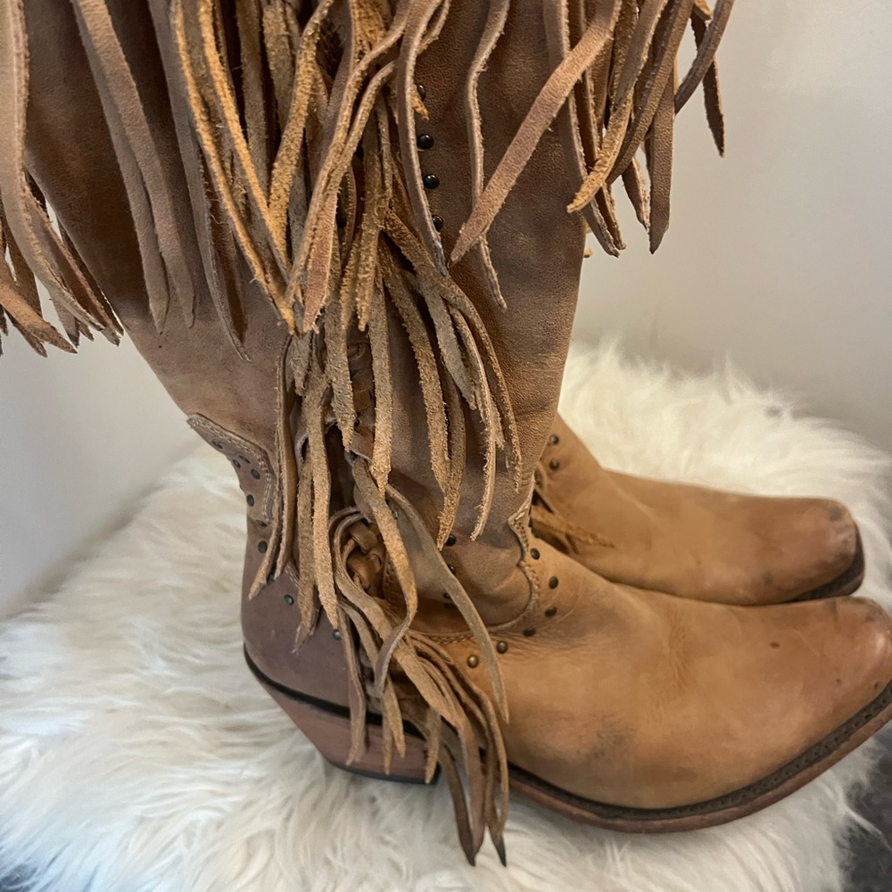 LIBERTY Black Tan Fringe Heeled Boots